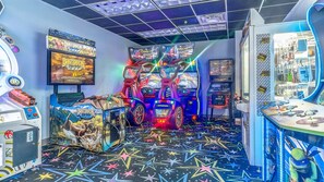 Spielezimmer