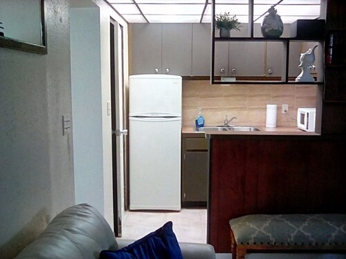 Studio in der Nähe der Innenstadt und Strand! - Clearwater, FL