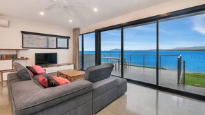 TV, Netflix, streaming services - Villa Nova, Gerroa, South Coast (Gerroa)