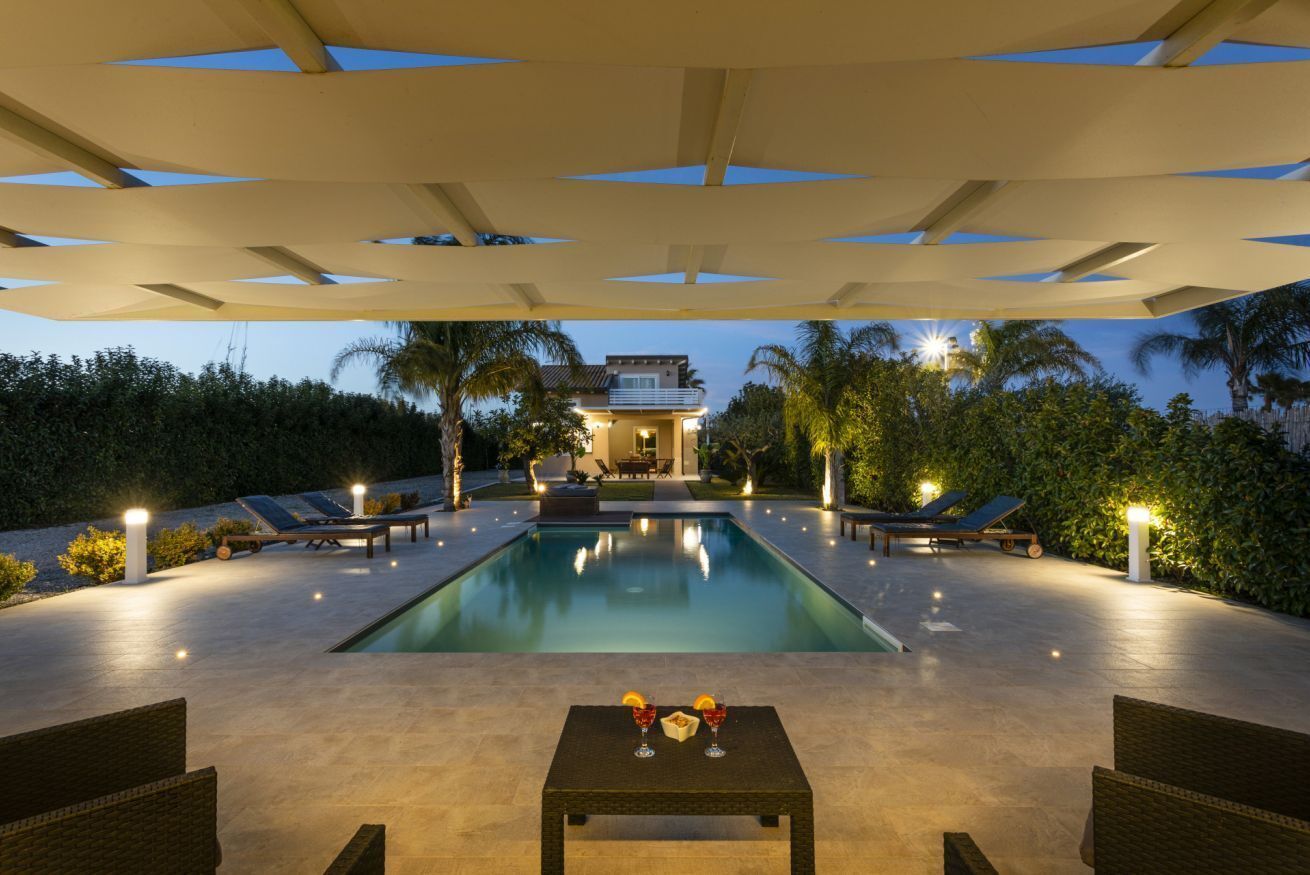 Et oppvarmet basseng