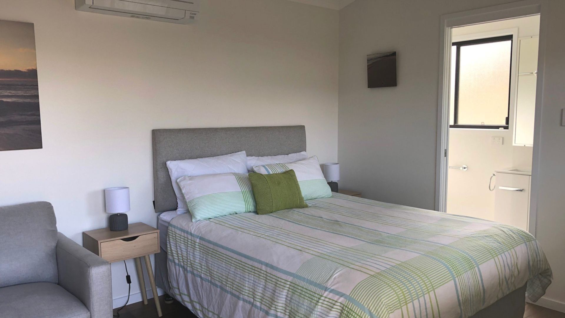 11 Manooka Drive - Rainbow Beach. Wifi. Pets welcome. — image 15