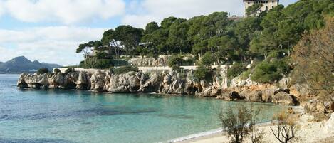 مناشف للشاطئ