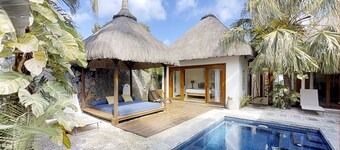 Romantic villa 500 m from the beach 2 BEDROOM & 2 BATHROOMS