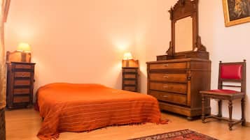 2 chambres, fer et planche à repasser, Wi-Fi gratuit