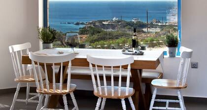 AELIA DREAM VILLA IN EINEM PRIVATGUT IN ARDANI KARPATHOS