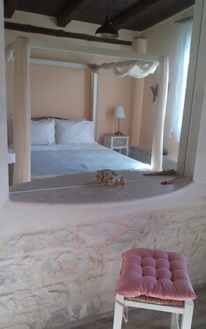 2 bedrooms, iron/ironing board, free WiFi, bed sheets - la villa" CASA di lydia VIEW MOUNTAINS (Gavalohori)