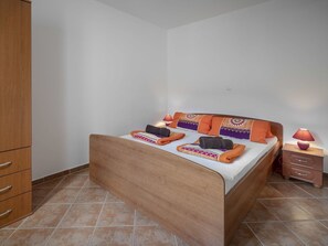 8 Schlafzimmer, kostenloses WLAN
