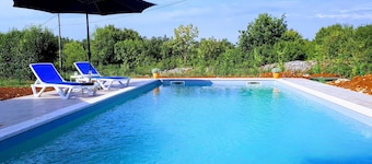 Rare stunning original converted Istrian stone villa. 5 rooms. 14pax