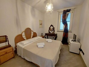 2 bedrooms, free WiFi