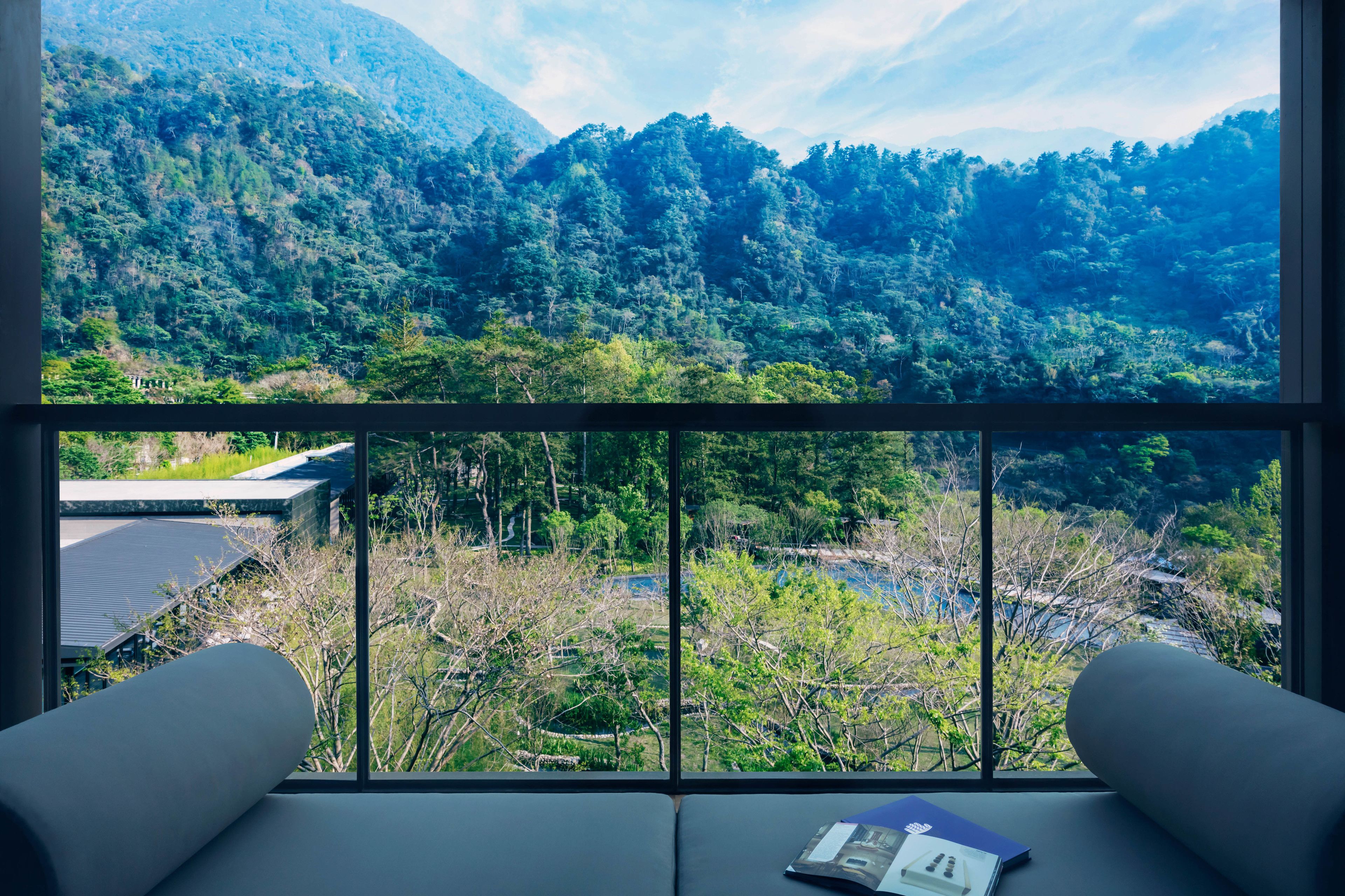 triple room (feng) | mountain view