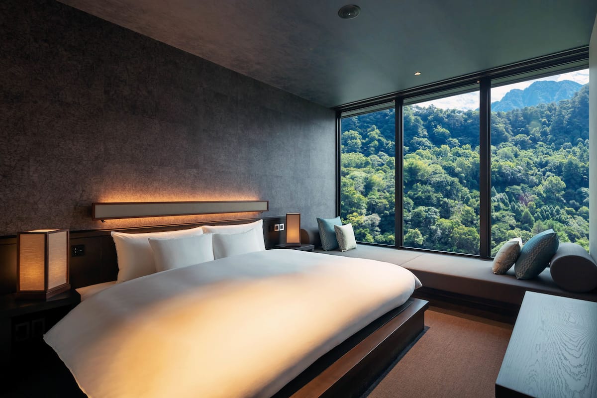 family suite, mountain view (shan) | 1 bedroom, down duvets, minibar, in-room safe