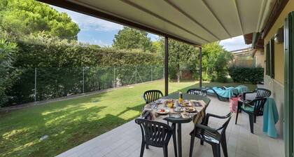 Ferienhaus mit Klimaanlage und Terrasse