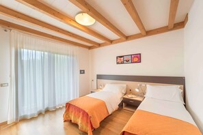 3 chambres, accès Internet