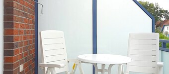 quiet and centrally located apartment, up to 4 persons, barbecue area, wireless internet