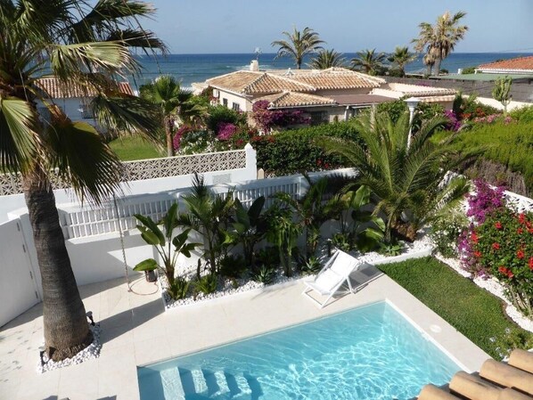 Alberca al aire libre