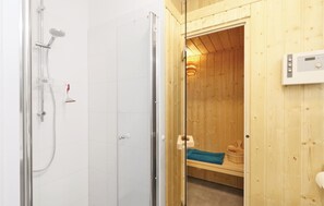 Bathtub - Reetdachhaus 18 auf Usedom (Zirchow/Usedom)