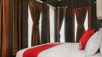 Deluxe Double Room, 1 Double Bed, Non Smoking | Desk, free WiFi