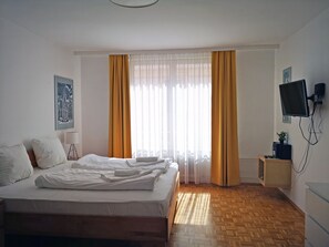 Studio, kaupunkinäköala | Äänieristys, silitysrauta/-lauta, ilmaiset vauvansängyt, ilmainen Wi-Fi