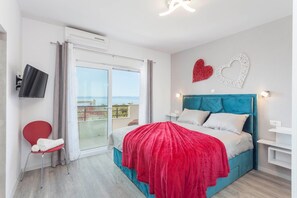 5 bedrooms, WiFi, bed sheets - Villa Cupido in Makarska, private pool (Makarska)