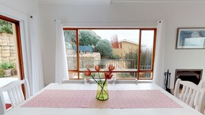 Family House | In-room dining