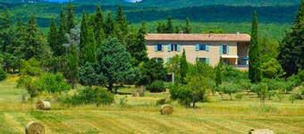 La Bastide du Claus - Vitaverde, Bed and Breakfast Valensole