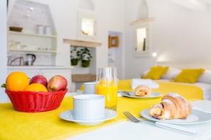 Apartment, City View (Dolores) | In-room dining - Dubrovnik old city Studio apartment (Dubrovnik)
