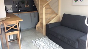 Living area - Studio for rent Port la FOET - Fouesnant 29940 (La Forêt-Fouesnant)