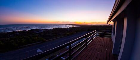 Panoramic House, 5 Bedrooms, Non Smoking, Beach View | Balcony view