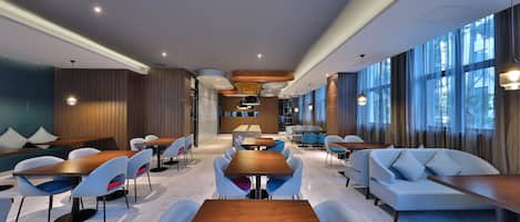 Breakfast, lunch, dinner served; Chinese cuisine