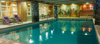 ARC 1800 - CHANTEL, res 4* ROSELEND with swimming pool - skis on, appt 6 pers