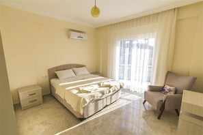 5 bedrooms, desk, iron/ironing board, free WiFi - Villa Azelya 5 by Villamnet (Fethiye)
