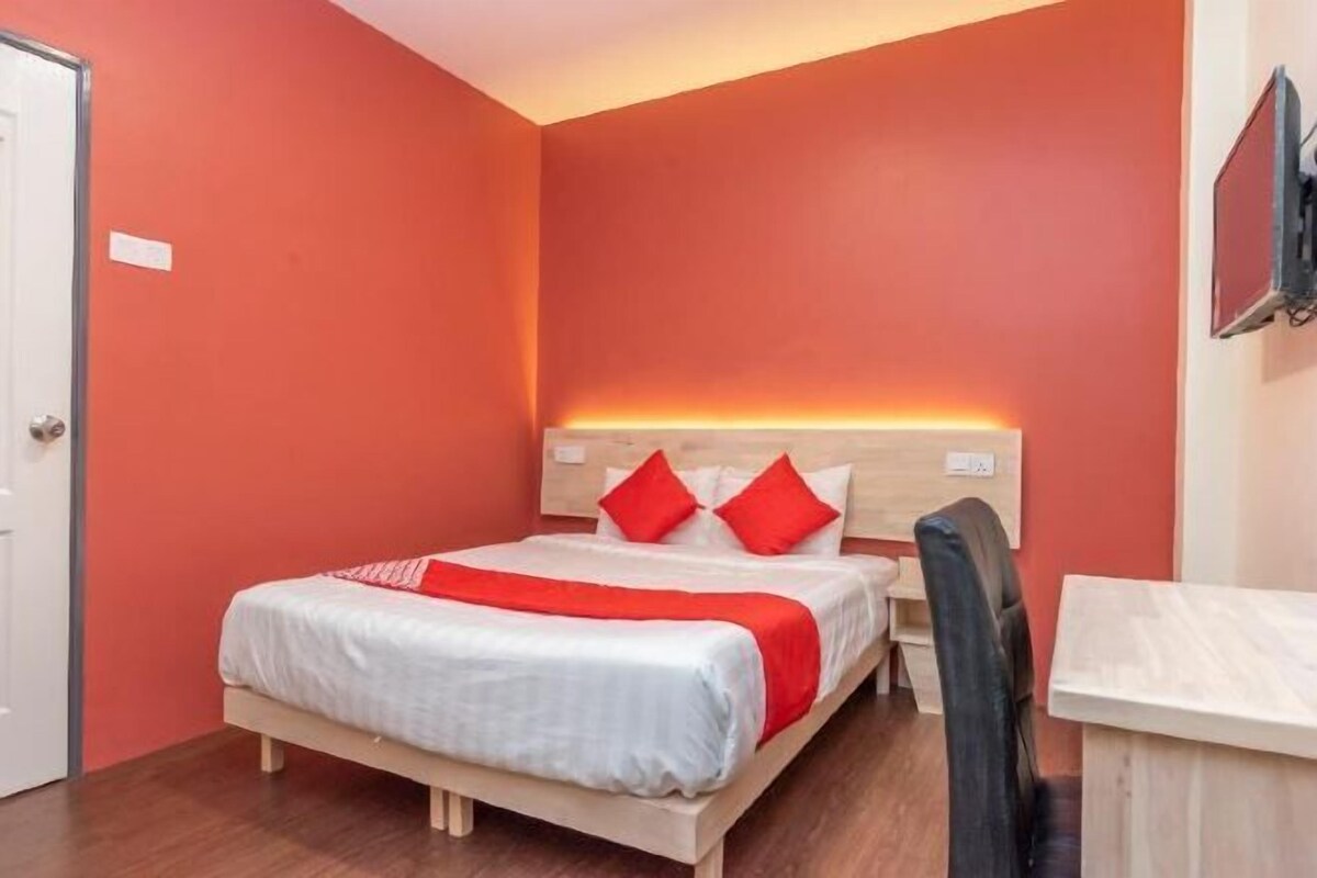 Bureau, Wi-Fi gratuit, draps fournis