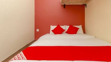 Desk, free WiFi, bed sheets