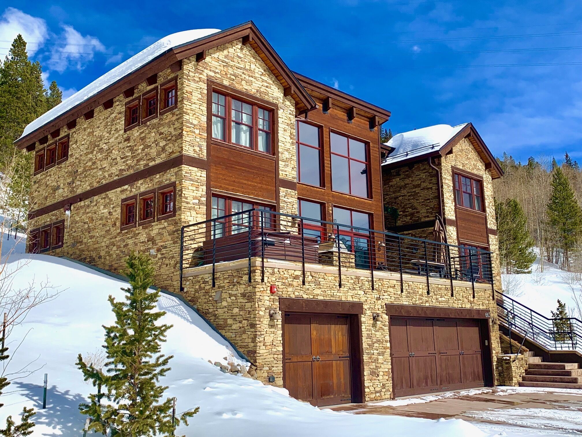 Panorama of entire Breck Resort, steps from free shuttle, unbeatable patio and amenities!