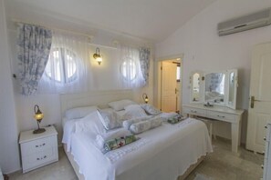 Villa, 3 Schlafzimmer | 3 Schlafzimmer, Schreibtisch, Bügeleisen/Bügelbrett, kostenloses WLAN