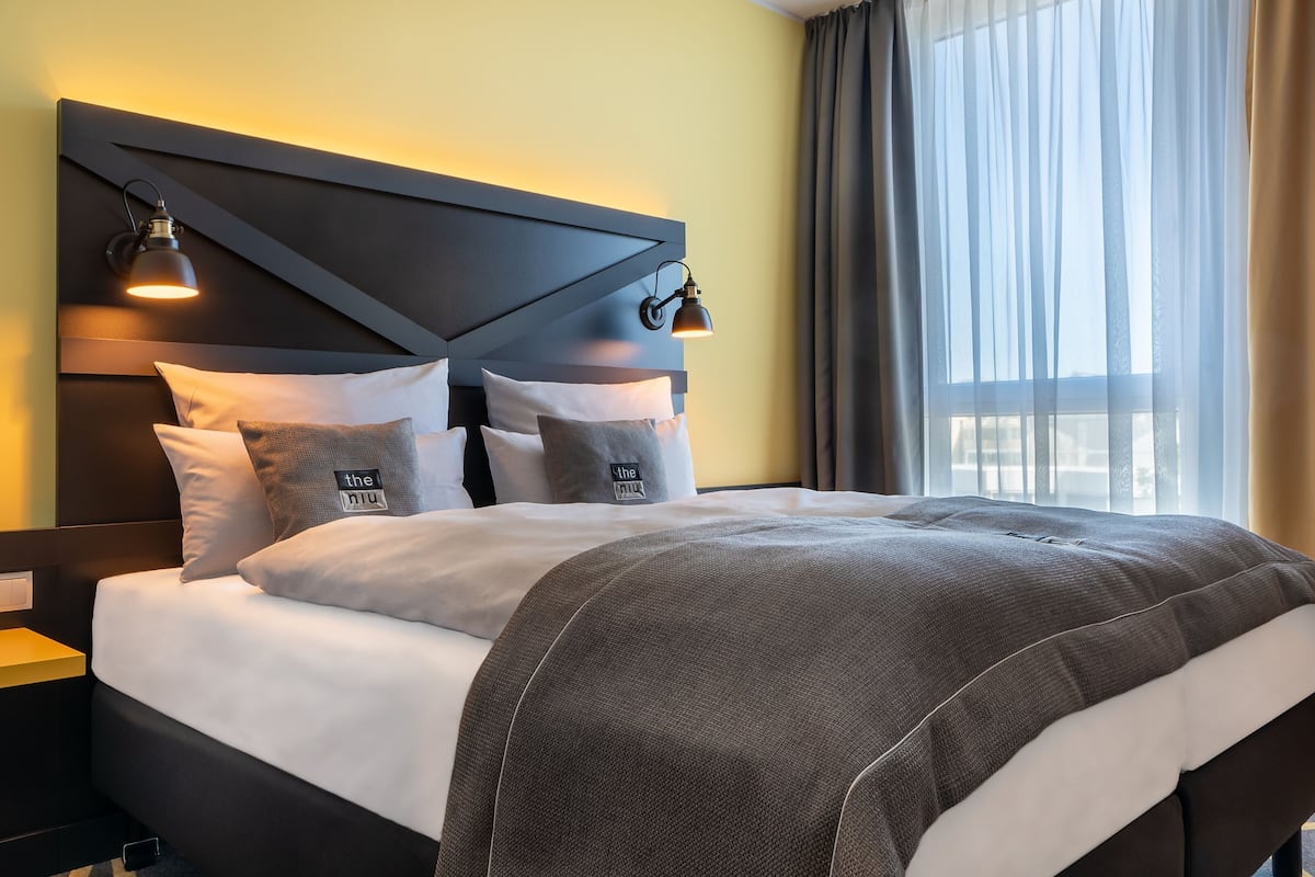 in-room safe, blackout curtains, soundproofing, free cots/infant beds