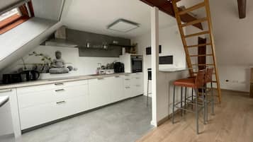 Family Studio (Gelassenheit) | 1 bedroom, premium bedding, individually decorated