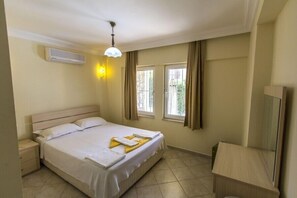 Villa | 5 Schlafzimmer, Schreibtisch, Bügeleisen/Bügelbrett, kostenloses WLAN