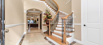 Outstanding, move-in ready home in Harding Heights!