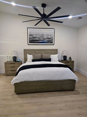 4 chambres, bureau, fer et planche à repasser, Wi-Fi gratuit