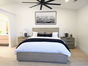 4 chambres, bureau, fer et planche à repasser, Wi-Fi gratuit