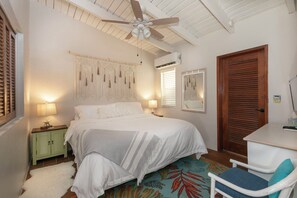 1 habitación, tabla de planchar con plancha, wifi gratis y ropa de cama 