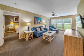 Interior - Golf Course Condo with Pools & Family Fun! (New Bern)