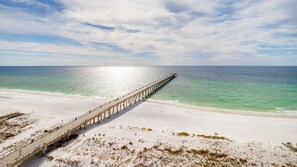 On the beach, sun-loungers, beach towels - SUMMERWIND #1102: BREATHTAKING VIEWS OF NAVARRE BEACH!! (Navarre)