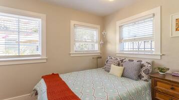 1 habitación, wifi y ropa de cama