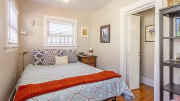 1 habitación, wifi y ropa de cama