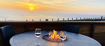 Pacific Oceanfront Retreat🏖, 15 mins to SF🌉 and SFO✈️