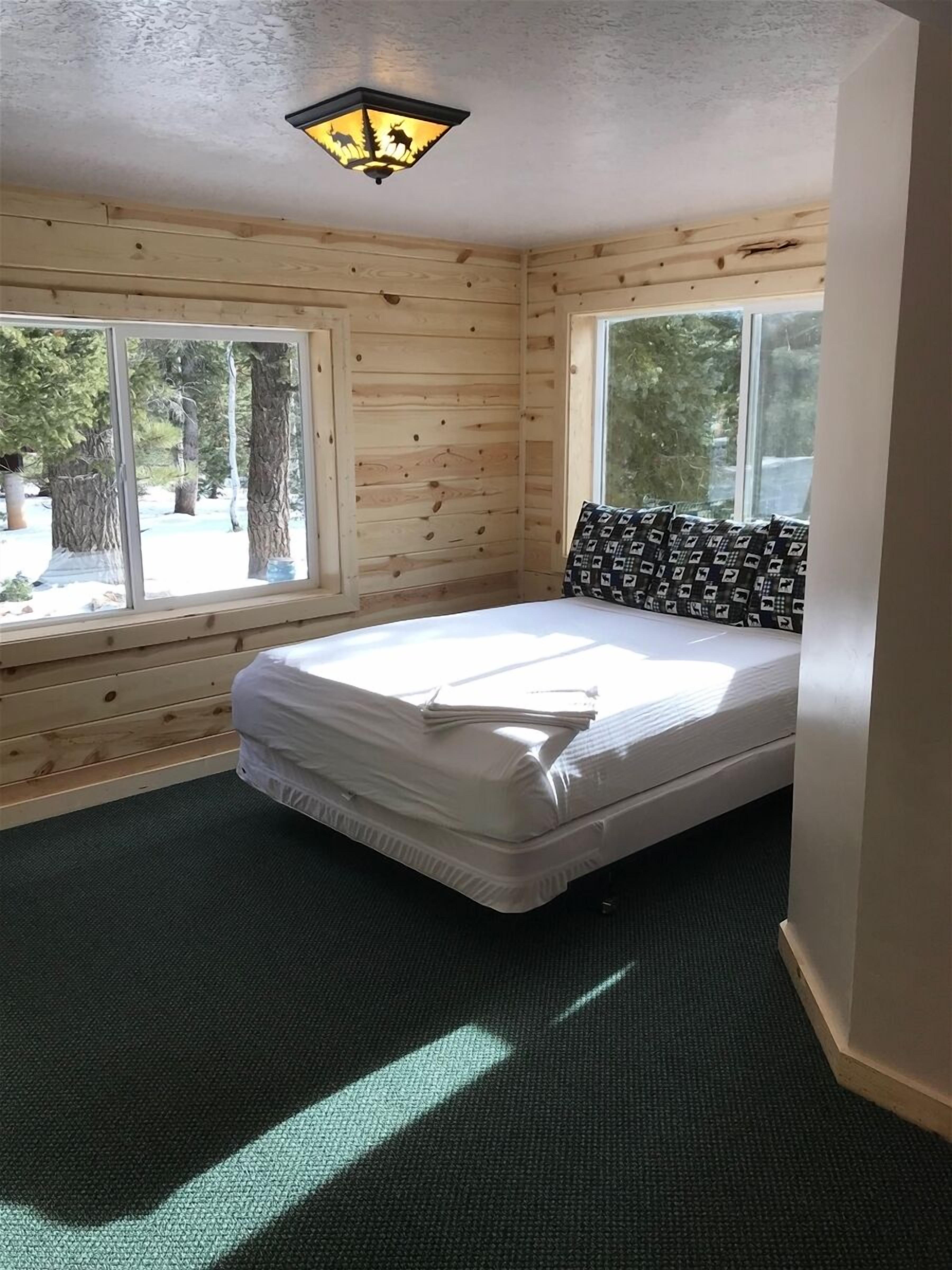 5 chambres, accès au Wi-Fi (inclus), literie fournie