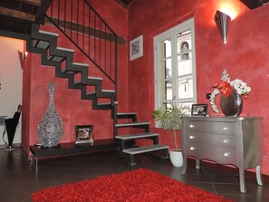 Interior - Luxury apartment located 500 metres from  historic centre and railway station (Varese)