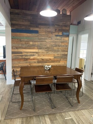 Dining - Got it Reel Good River House! (Fairhope)